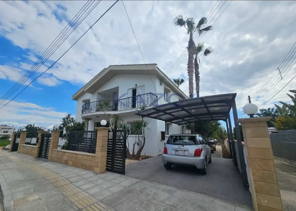 4 Bedroom House for Sale in Ypsonas, Limassol District