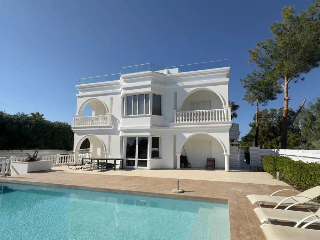 6+ Bedroom House for Sale in Pegeia, Paphos District