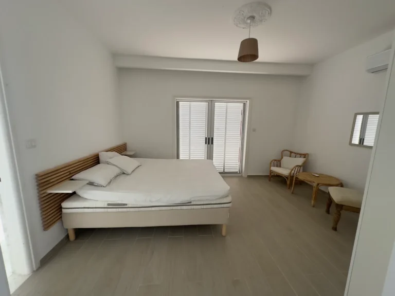 6+ Bedroom House for Sale in Pegeia, Paphos District