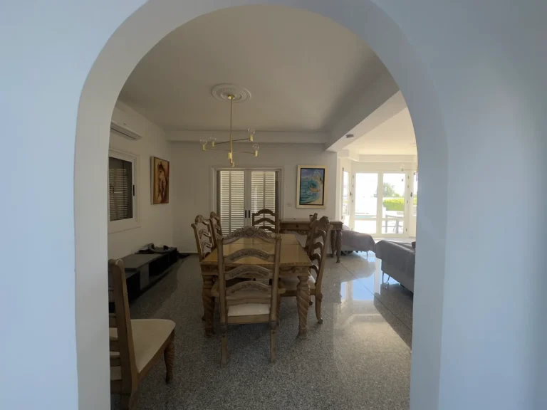 6+ Bedroom House for Sale in Pegeia, Paphos District