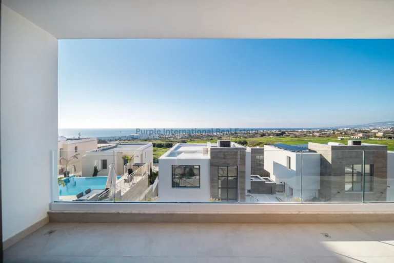 3 Bedroom House for Sale in Chlorakas, Paphos District