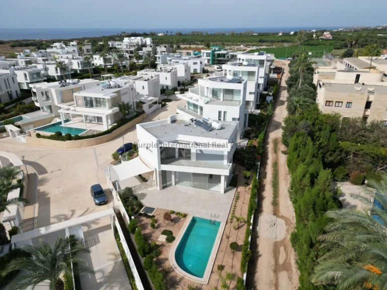 4 Bedroom House for Sale in Coral Bay, Paphos District