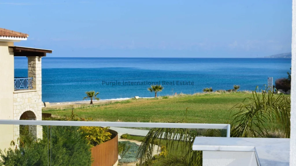 3 Bedroom House for Sale in Latchi (Lakki / Latsi), Paphos District