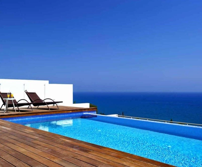 4 Bedroom House for Sale in Agios Tychonas, Limassol District