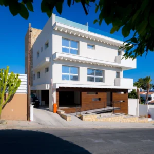 2 Bedroom Apartment for Sale in Germasogeia, Limassol District