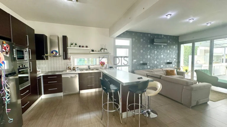 4 Bedroom House for Rent in Ypsonas, Limassol District