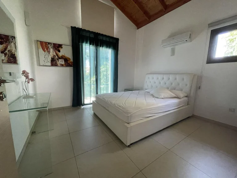 Cheap Houses and Villas for Sale Famagusta up to 400000 euro