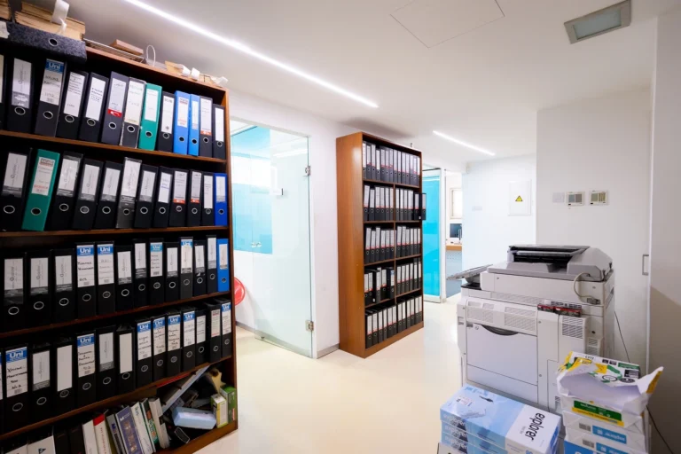 315m² Office for Sale in Aradippou, Larnaca District