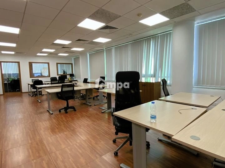 505m² Building for Rent in Nicosia District