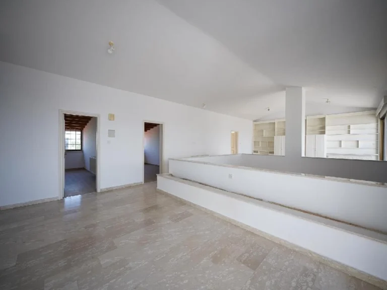 5 Bedroom House for Sale in Dali, Nicosia District