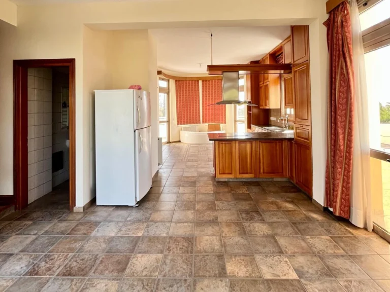 Cheap Houses and Villas for Sale Nicosia up to 900000 euro