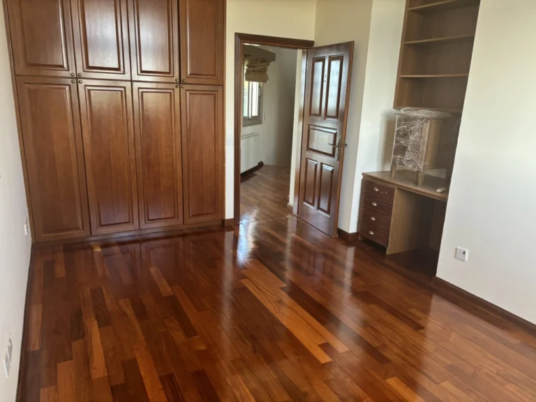 Cheap Houses and Villas for Sale Nicosia up to 900000 euro