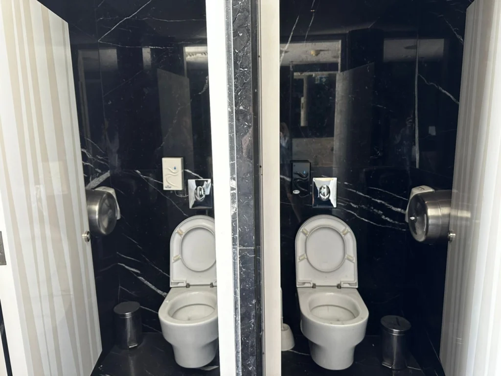 870m² Building for Sale in Limassol District