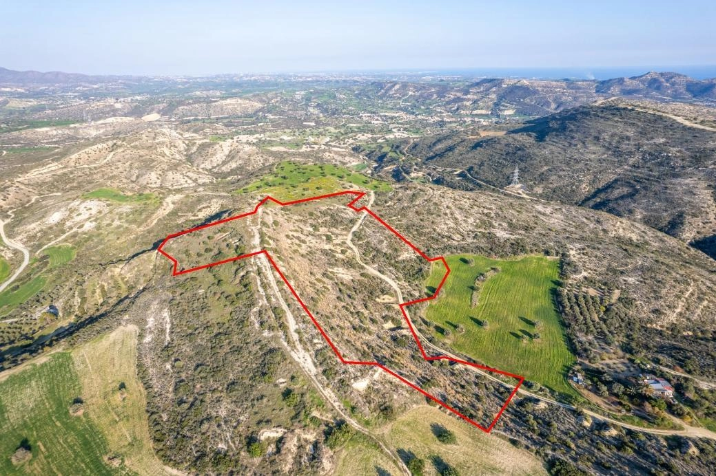 41,138m² Plot for Sale in Choirokoitia, Larnaca District