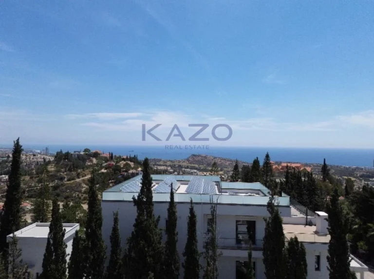 2,373m² Plot for Sale in Agios Tychonas, Limassol District