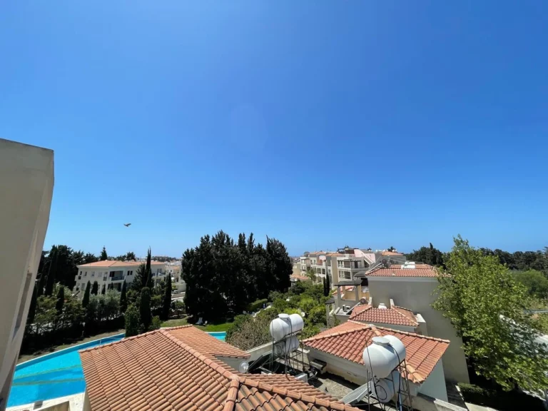 3 Bedroom Apartment for Sale in Paphos – Universal