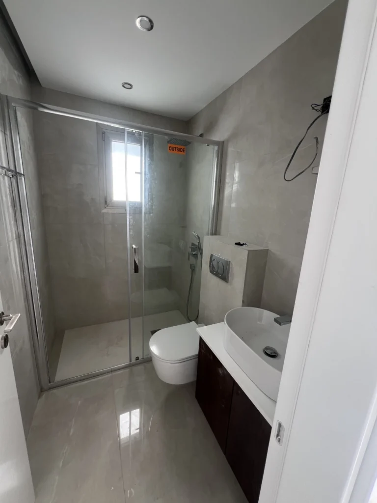2 Bedroom Apartment for Sale in Paphos – Universal
