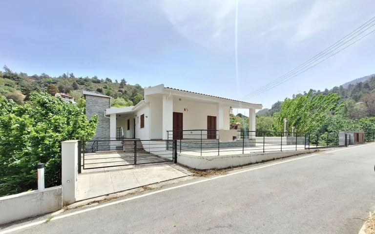 Cheap Houses and Villas for Sale Nicosia up to 800000 euro