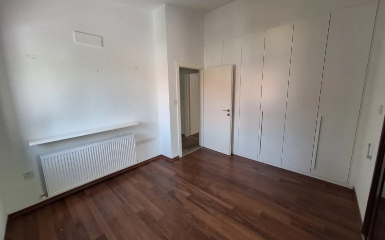 Cheap Houses and Villas for Sale Nicosia up to 800000 euro