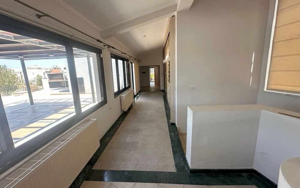 5 Bedroom House for Sale in Geroskipou, Paphos District