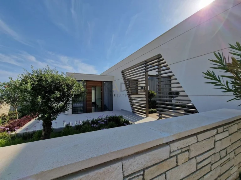 4 Bedroom House for Sale in Mouttagiaka, Limassol District