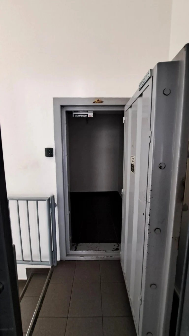 870m² Building for Rent in Limassol – Mesa Geitonia