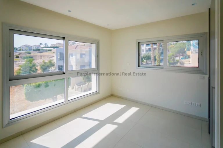 2 Bedroom Apartment for Rent in Germasogeia, Limassol District