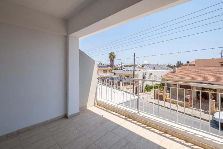 3 Bedroom Apartment for Sale in Livadia Larnakas, Larnaca District