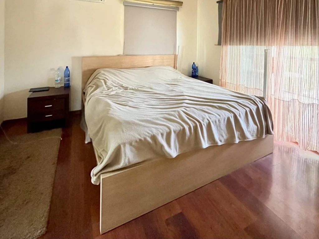 4 Bedroom House for Sale in Agios Dometios, Nicosia District