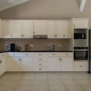 6+ Bedroom House for Sale in Souni, Limassol District