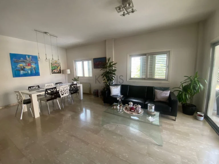 4 Bedroom Apartment for Sale in Nicosia District