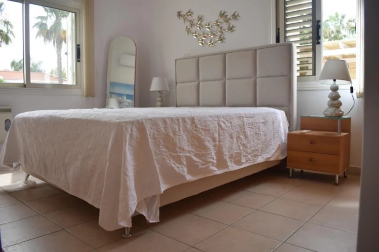 3 Bedroom House for Sale in Meneou, Larnaca District