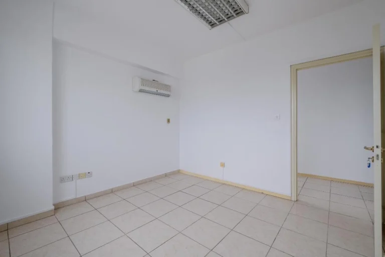 211m² Office for Sale in Nicosia – Agios Antonios
