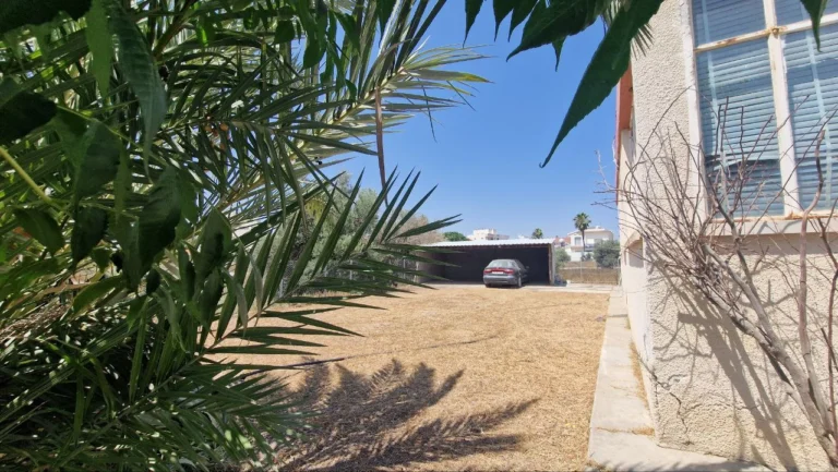 604m² Plot for Sale in Agios Dometios – Agios Georgios, Nicosia District