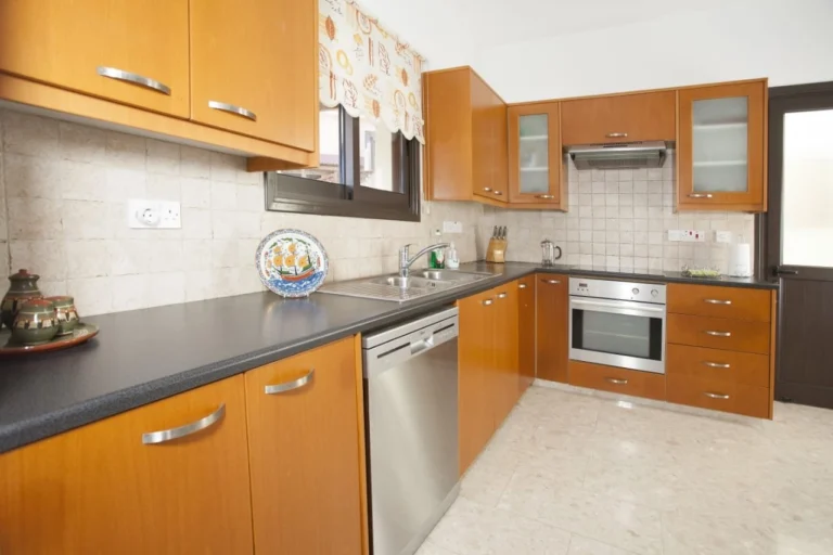 4 Bedroom House for Sale in Maroni, Larnaca District