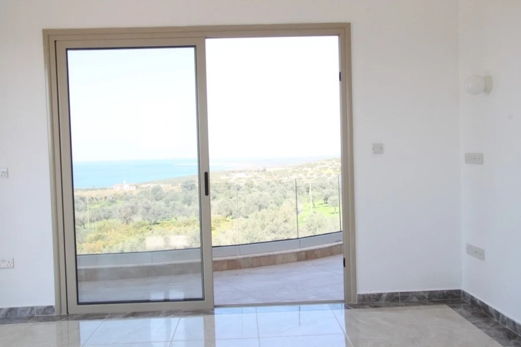 4 Bedroom House for Sale in Saint George, Paphos District