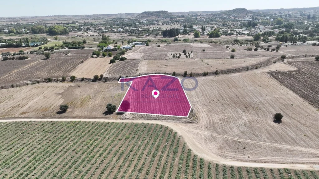 4,348m² Plot for Sale in Episkopeio, Nicosia District