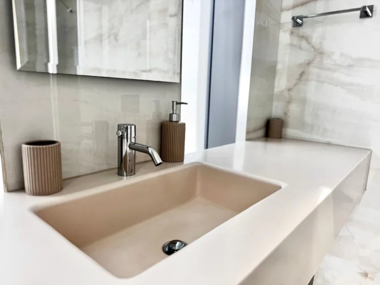 3 Bedroom Apartment for Rent in Limassol – Neapolis