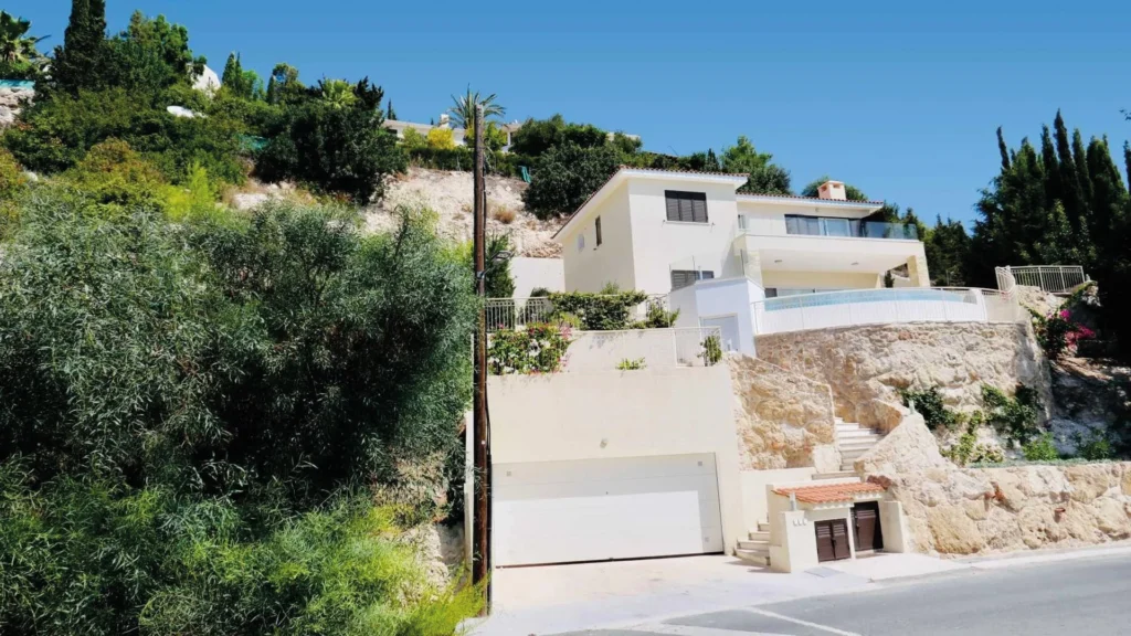 4 Bedroom House for Sale in Tala, Paphos District