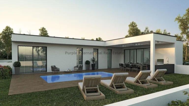 4 Bedroom House for Sale in Pervolia Larnacas