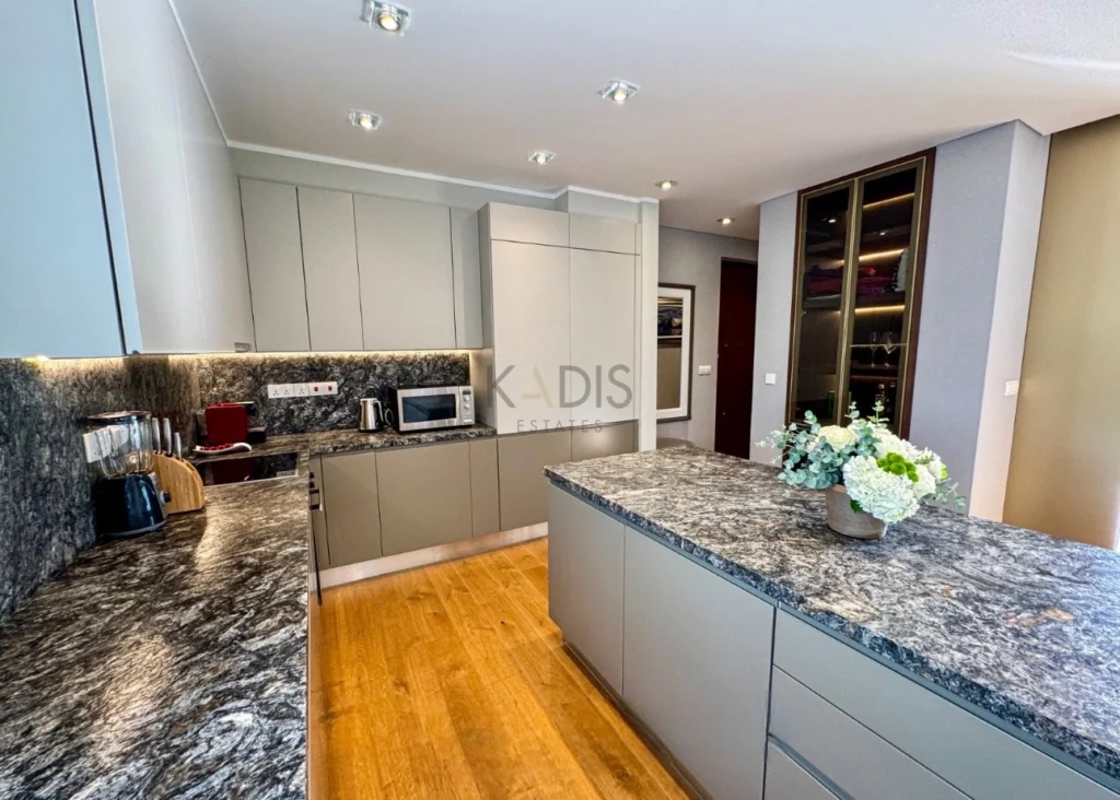 3 Bedroom Apartment for Sale in Agios Tychonas, Limassol District