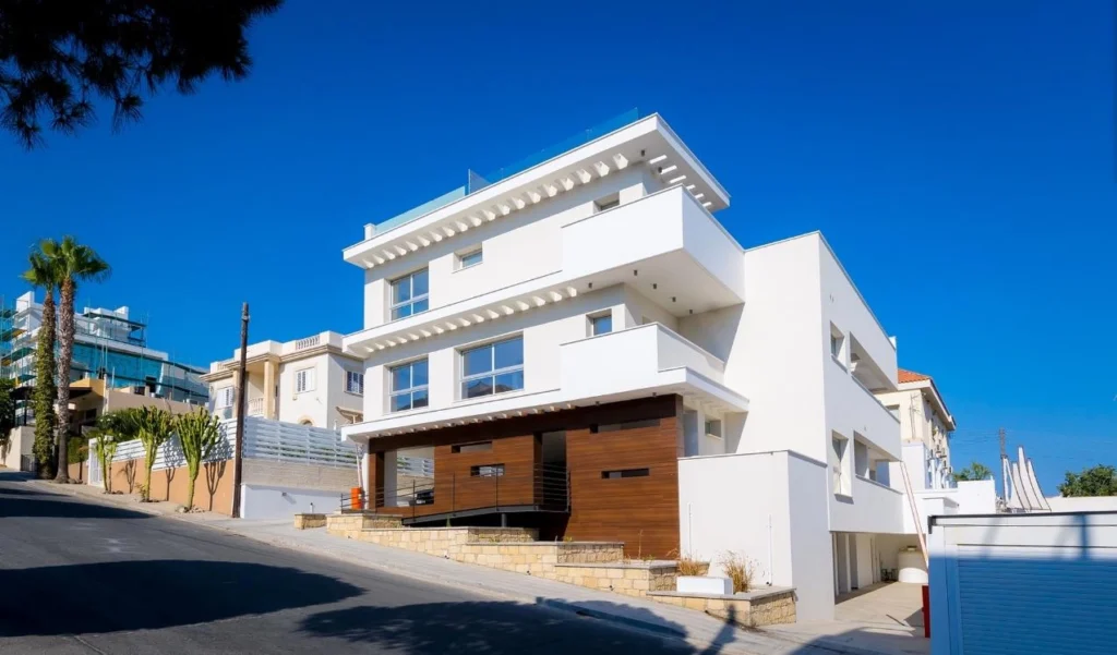 795m² Building for Sale in Germasogeia, Limassol District
