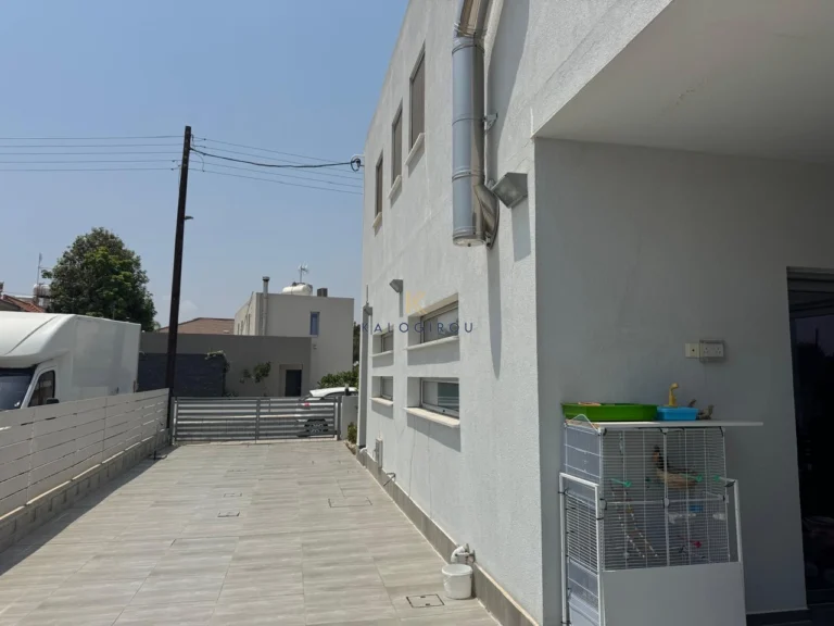 3 Bedroom House for Sale in Oroklini, Larnaca District