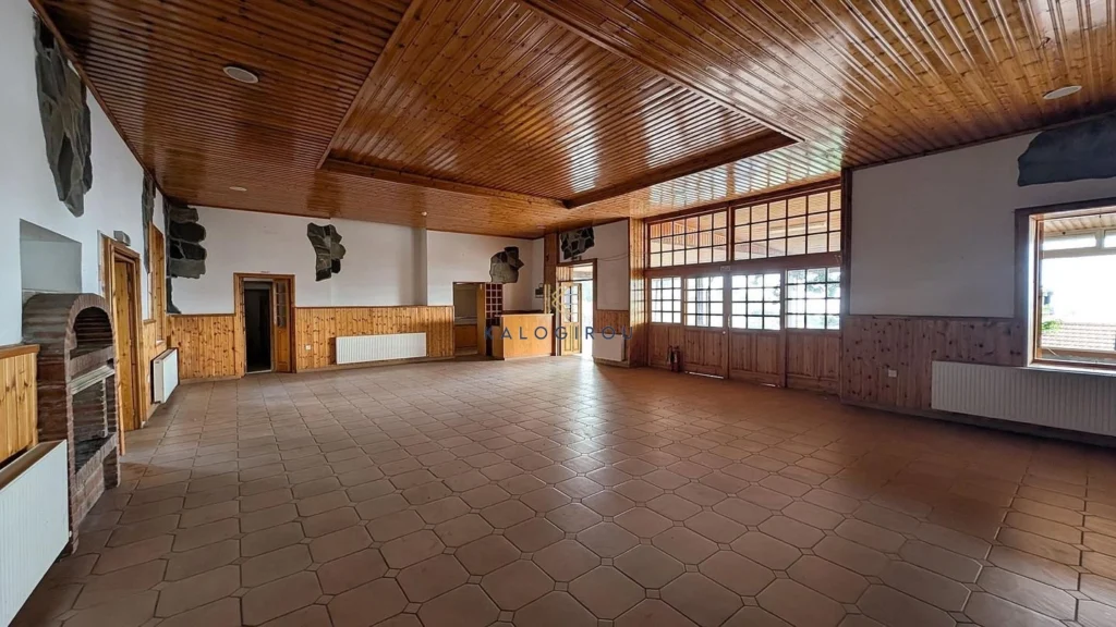 841m² Building for Sale in Pedoulas, Nicosia District