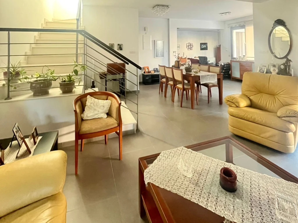 3 Bedroom House for Sale in Latsia, Nicosia District