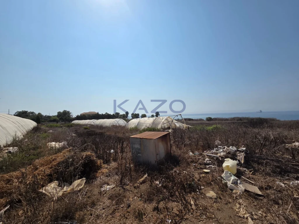 8,027m² Plot for Sale in Maroni, Larnaca District