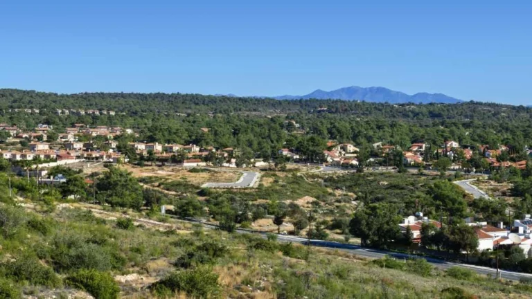 1,160m² Plot for Sale in Souni, Limassol District