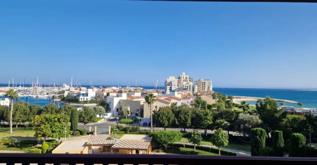 2 Bedroom Apartment for Rent in Limassol – Marina