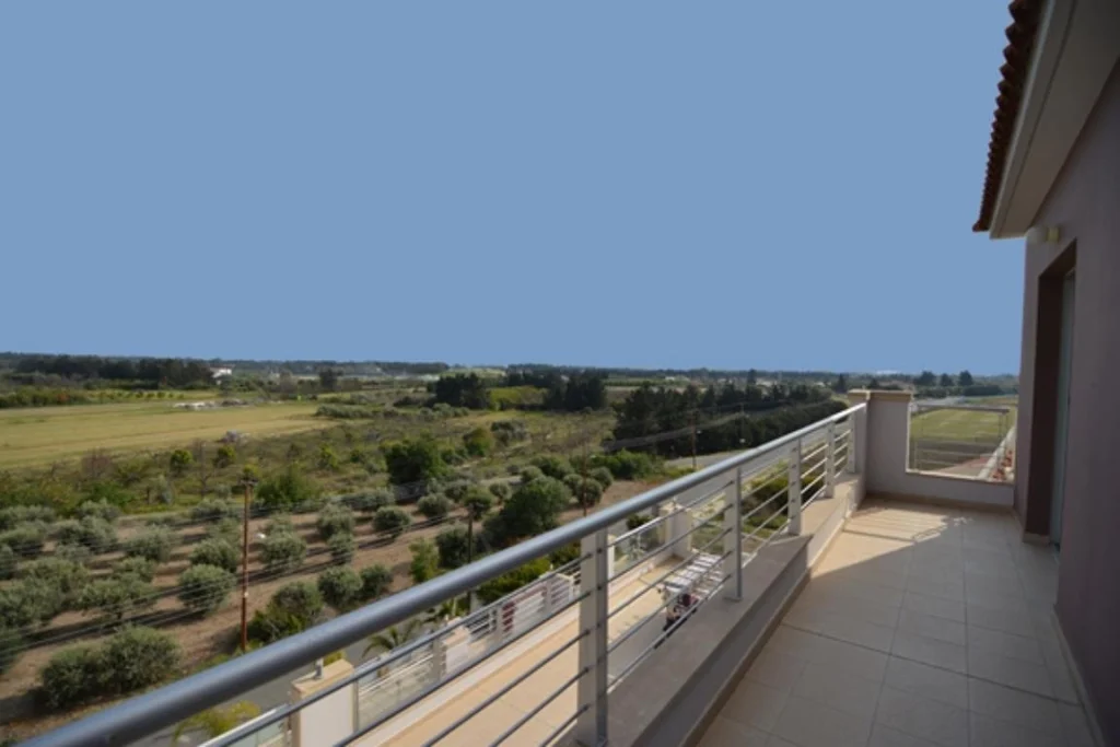 2 Bedroom Apartment for Sale in Geroskipou, Paphos District
