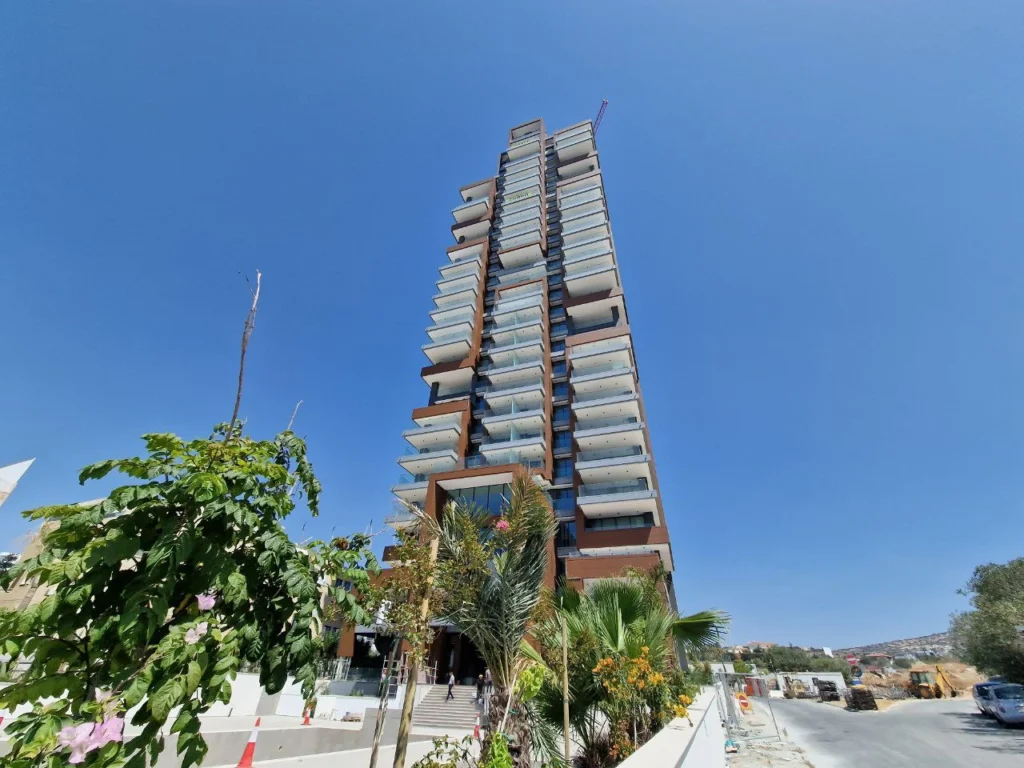 3 Bedroom Apartment for Sale in Agios Tychonas, Limassol District